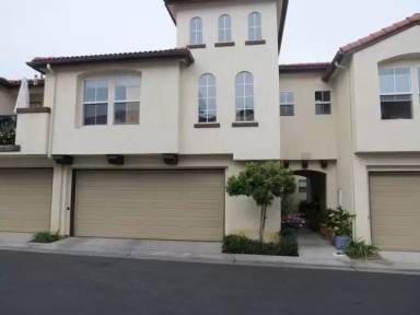 Main picture of 5030 Gavilan Way