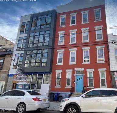 Main picture of 309 3rd St