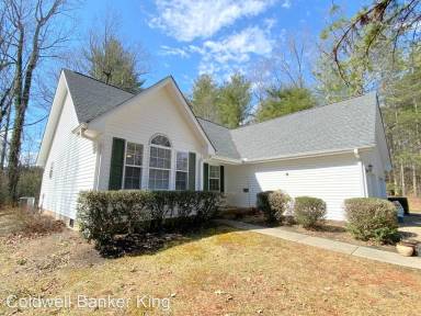 Main picture of 22 Breezewood St