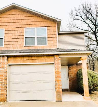 Main picture of 1526 N Dawn Dr