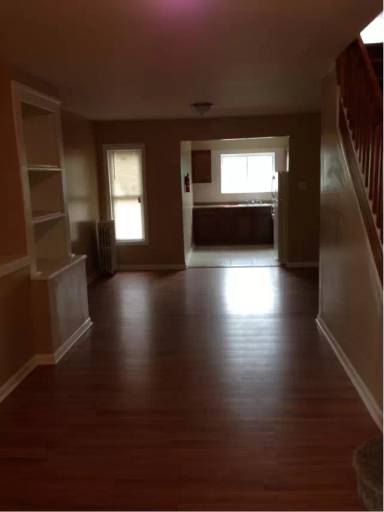 Main picture of 1310 S Merrimac Rd