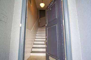 Main picture of 2303 Webster St