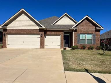 Main picture of 316 Caudle Dr