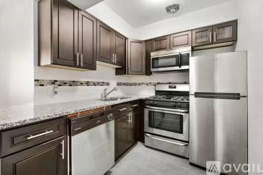 Main picture of The 6007 Kenmore