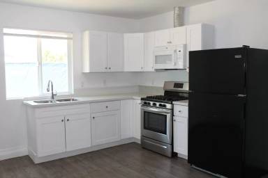 Main picture of 564 Taft Ave
