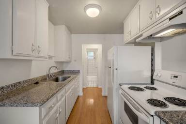 Main picture of 2008 Colony St