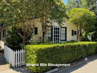 Main picture of 1 & 3 Oak Knoll Ave 1, 2, 3 Oak Knoll Avenue