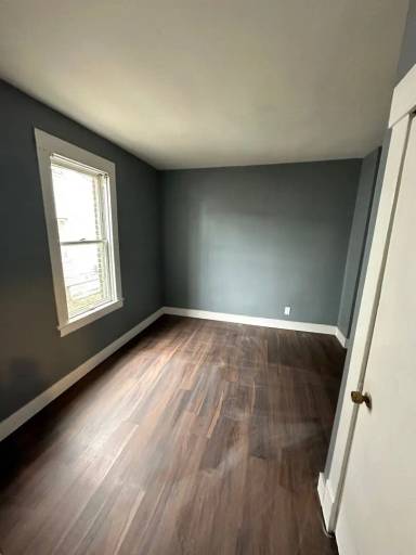 Main picture of 2217 Halstead