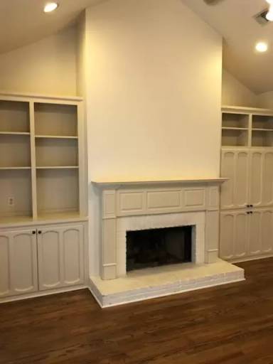 Main picture of 18611 Cherry Oak Dr
