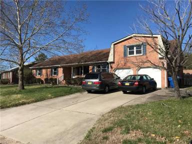 Main picture of 641 Lord Dunmore Dr