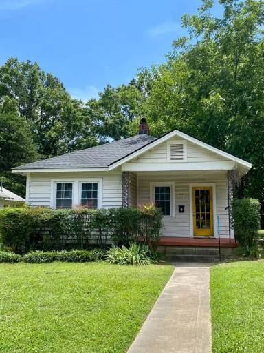 Main picture of 3119 Stanhope Ave