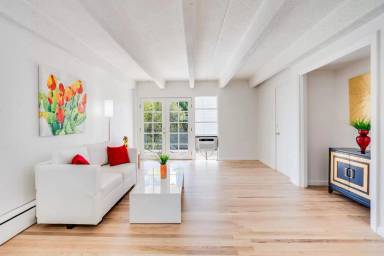 Main picture of 33 N Corona St