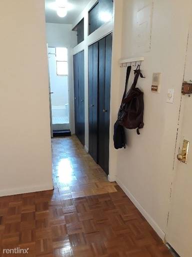 Main picture of 325 E 89th St