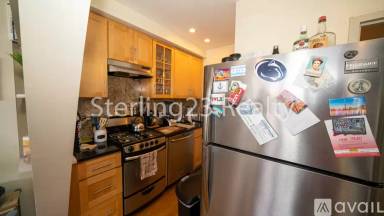 Main picture of 25 15 Cres St