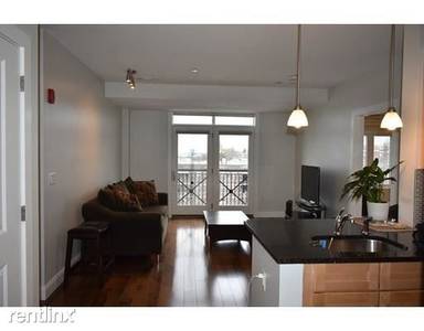 Main picture of 1516 Commonwealth Ave