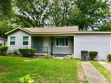 Main picture of 114 Ranch St