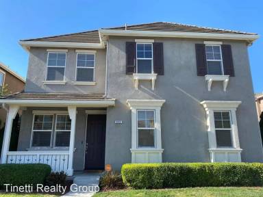 Main picture of 3852 Purple Finch Ln