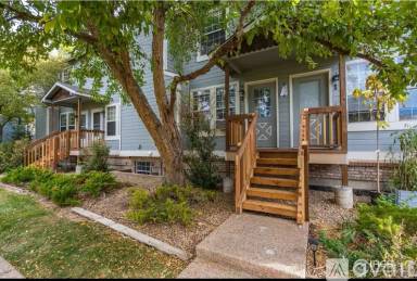 Main picture of Appleridge Condos