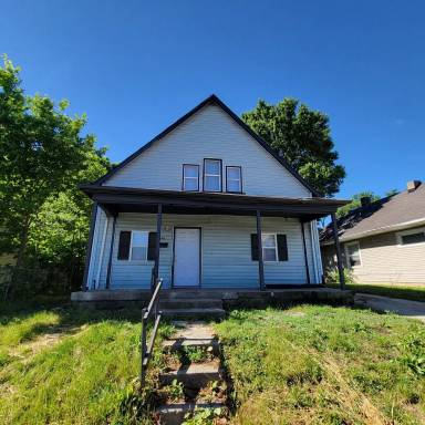Main picture of 449 W 29th St
