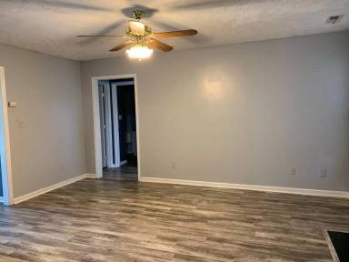Main picture of 117 Independence Dr
