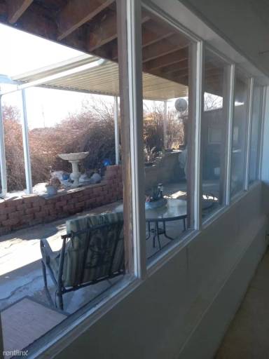 Main picture of 4101 W Alameda Ave
