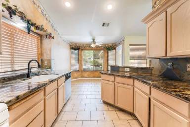 Main picture of 8233 Arch Bay Ln