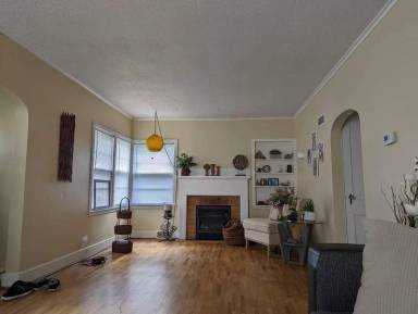 Main picture of 326 McCabe St