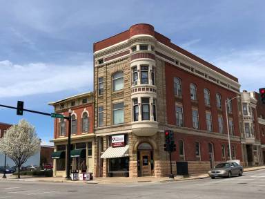 Main picture of 731 Maine St