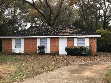 Main picture of 108 Cedar St