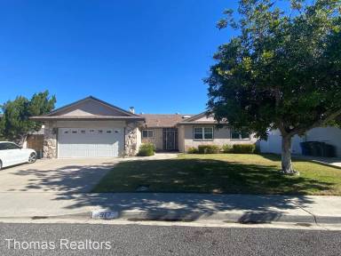 Main picture of 917 Eton Ct