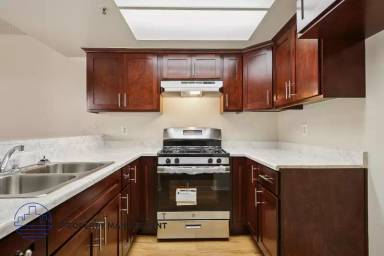 Main picture of About Ross Tower Apartments