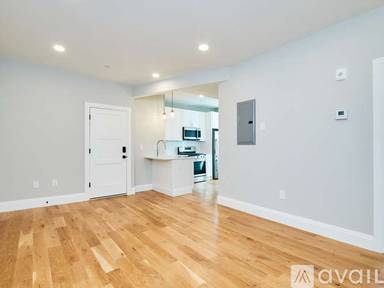Main picture of 56 Frankfort St