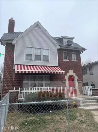 Main picture of 16870 Baylis St