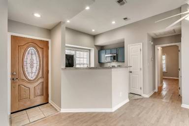 Main picture of 312 Lyons Cove Dr