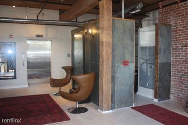 Main picture of 1136 N American St