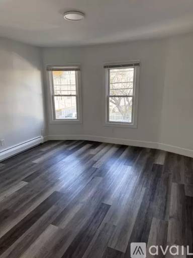 Main picture of 421 Bruce Ave