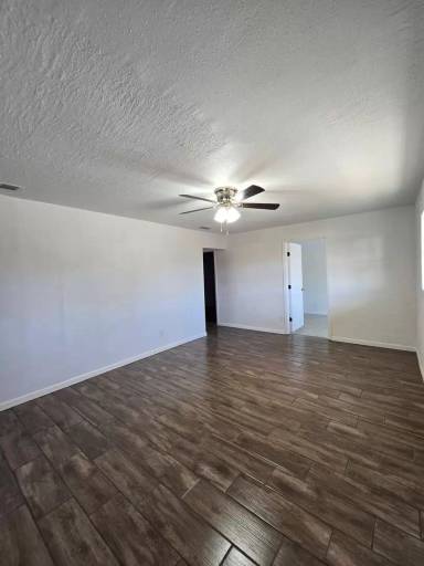 Main picture of 208 Lincoln Ave