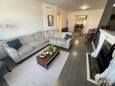 Main picture of 2803 E Belleview Pl