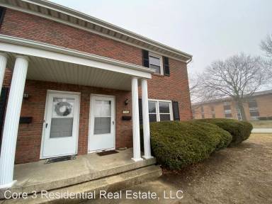 Main picture of 306 Robinhood Ln