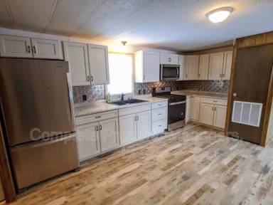 Main picture of 1101 E 18 1/2 St