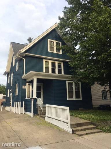 Main picture of 1011 E University Ave