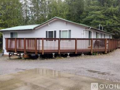 Main picture of 288 N Point Higgins Rd
