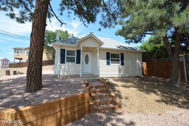 Main picture of 1530 Manitou Blvd