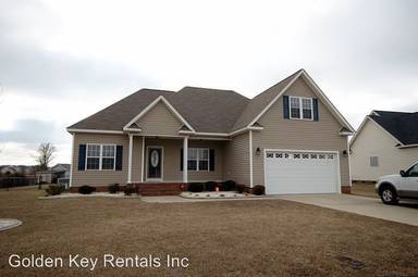 Main picture of 104 Bluecrest Ln