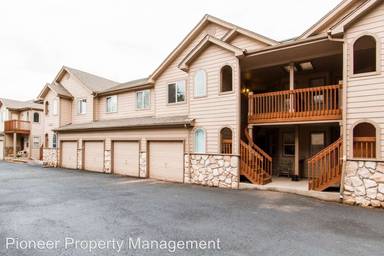 Main picture of 4276 S Eldridge St