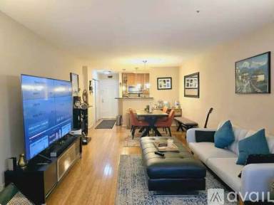 Main picture of 3175 Summit Square Dr