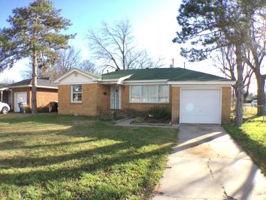 Main picture of 1624 Oxford Way