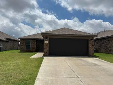 Main picture of 7011 34th Pl