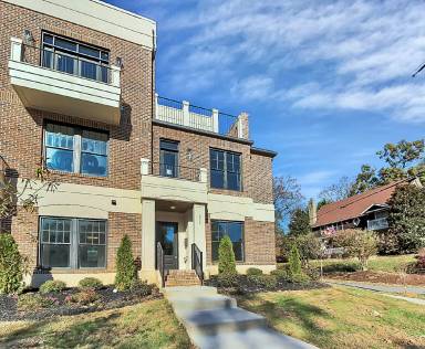 Main picture of 625 W Worthington Ave