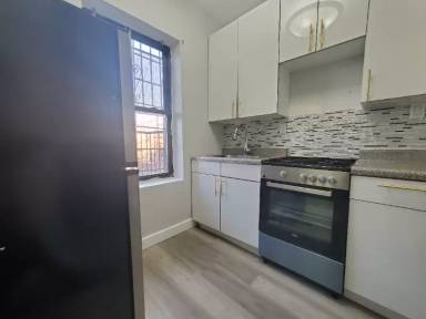 Main picture of 2729 John F Kennedy Blvd